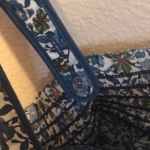 ‼️Final Markdown‼️ American Eagle Flower Blue Top - Picture 3 of 5